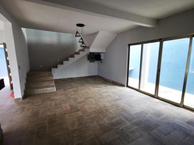 CASA EN VENTA EN COLONIA EL JOBO AL SUR PONIENTE DE TUXTLA GUTIERREZ
