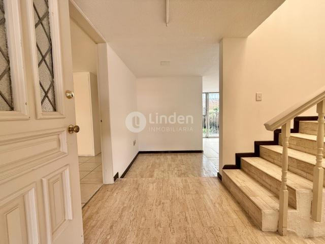CASA EN VENTA EN COLONIA EL VERGEL PARA NEGOCIO en 31 SUR