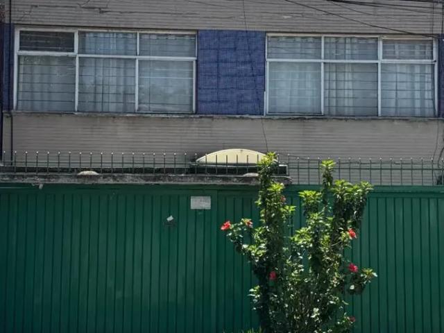 CASA EN VENTA EN COLONIA JARDÍN BALBUENA, CDMX