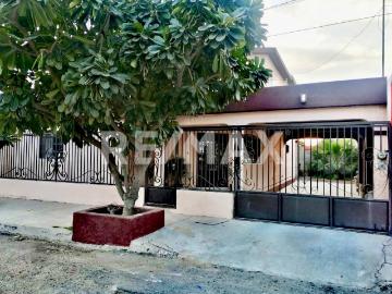 Casa en venta en colonia Olivares de Hermosillo, Sonora
