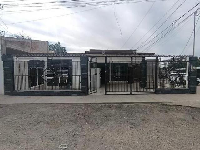 Casa en venta en Colonia Los Olivos Hermosillo Sonora