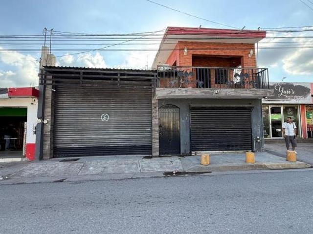 CASA EN VENTA EN COLONIA LAZARO CARDENAS