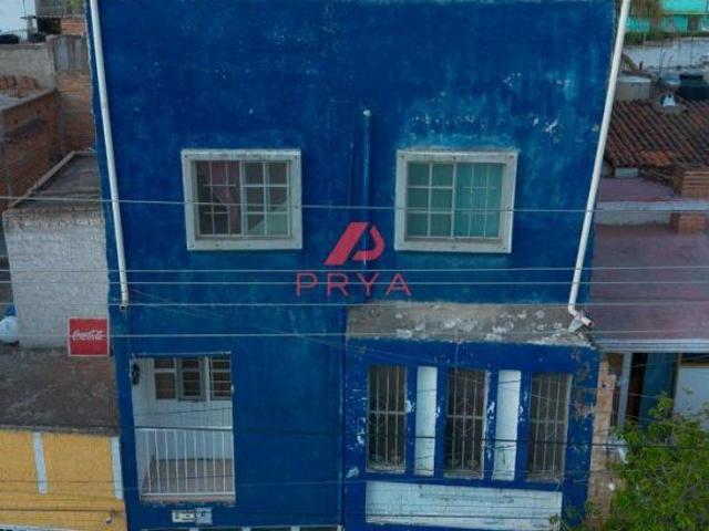 Casa en Venta en Colonia Lagos de Oriente, Guadalajara