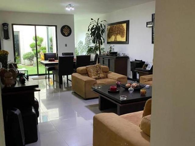 Casa en venta en Colonia Nochebuena