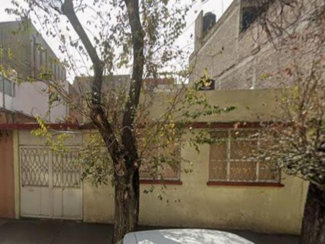 CASA EN VENTA EN COLONIA PORTALES SUR, BENITO JUAREZ, CIUDAD DE MEXICO