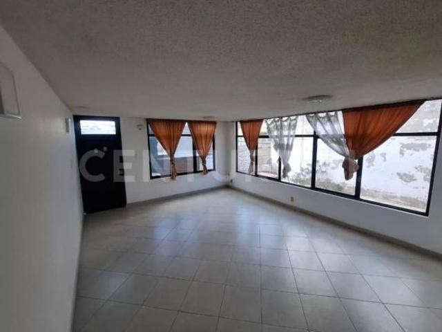 Casa en Venta en Colonia Prado Vallejo, Tlalnepantla de Baz, Estado de México