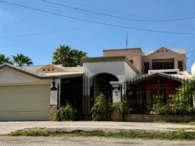 Casa En Venta En Colonia Villafontana