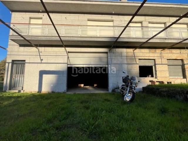 Casa en venta en Coles. OPORTUNIDAD! SE VENDE CASA EN VILARNAZ. Casas.