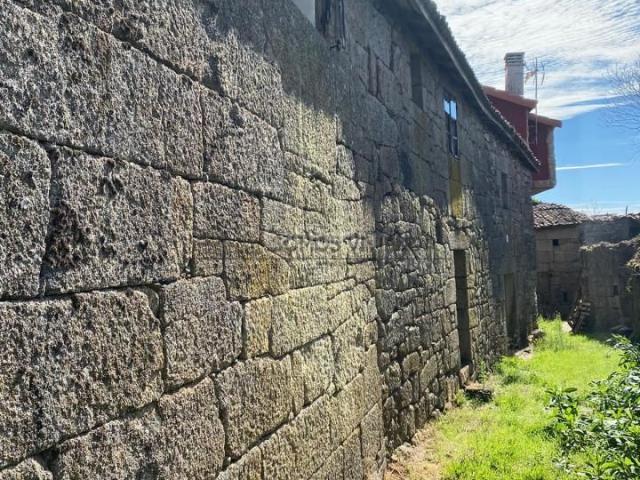 Casa en venta en Coles. Casas.
