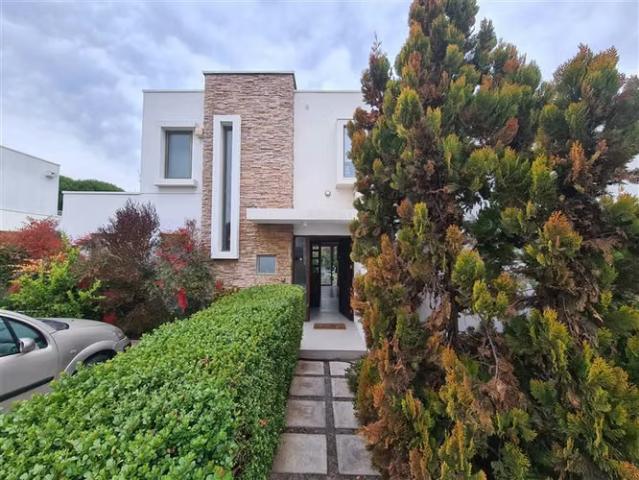 Casa en Venta en Colina | 3 dormitorios por 10100.00 en Colina