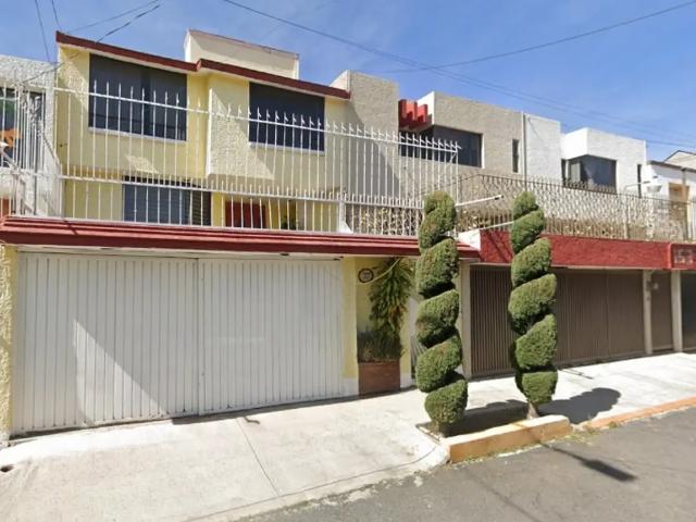 CASA EN VENTA EN COLINA DEL SUR