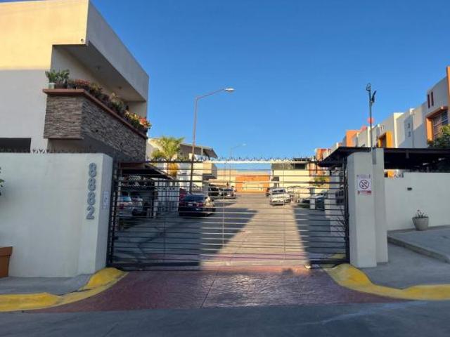 Casa en Venta en Colinas de California Excelente Estado y Ubicacion