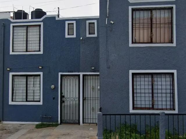 CASA EN VENTA EN COLINAS DE SAN CARLOS, TONALÁ, JALISCO