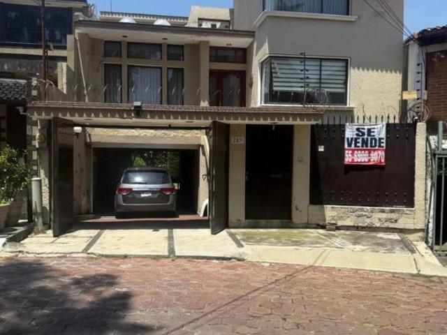 Casa en Venta en Colinas del Bosque