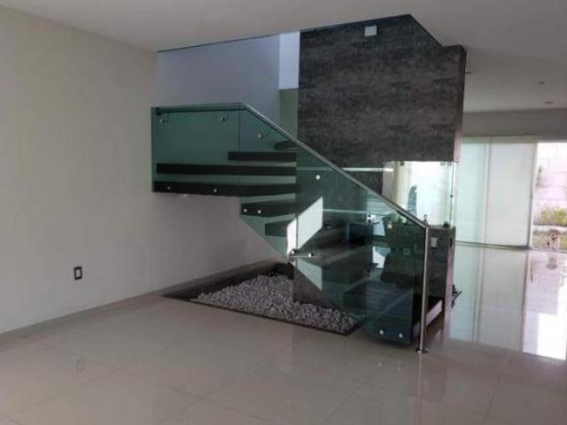 Casa en venta en Colinas del Cimatario