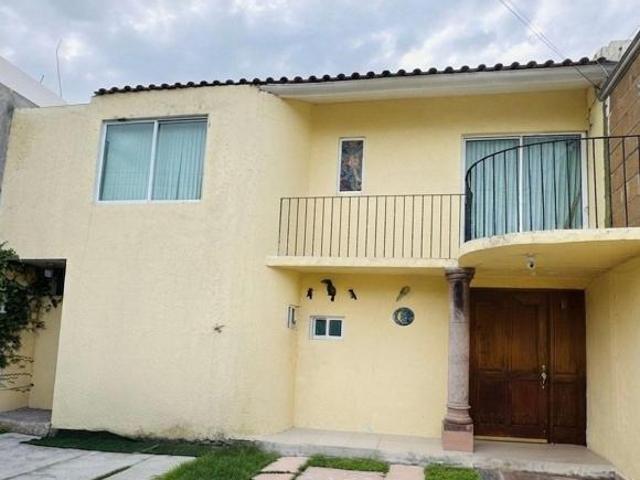 Casa en Venta en Colinas del Cimatario Querétaro