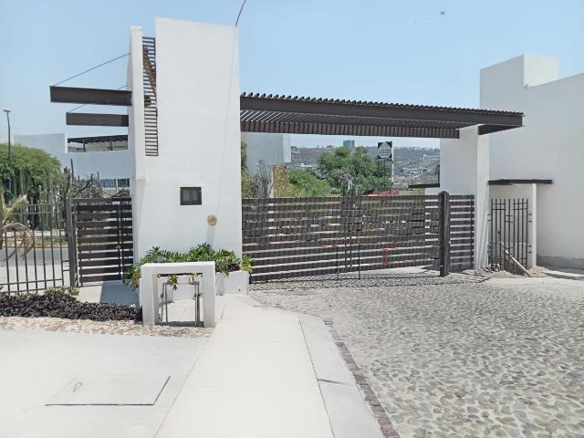 Casa en venta en Colinas del Santuario, Corregidora, Querétaro