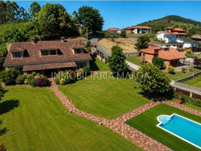 Casa en Venta en Colunga