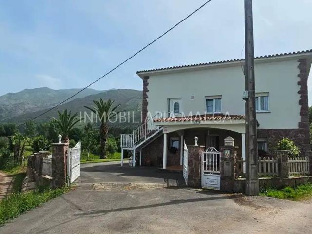 Casa en Venta en Colunga