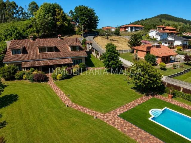 Casa en Venta en Colunga