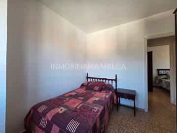 Casa en venta en Colunga. SE VENDE VIVIENDA EN EL PUEBLO DE HUERRES. Casas.