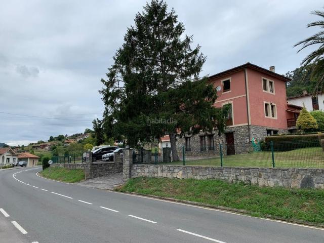 Casa en venta en Colunga. VENTA DE CASA DE INDIANOS DISTRIBUIDA EN 4 VIVIENDAS. Casas.