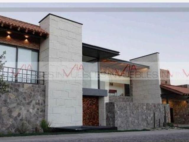 Casa en venta en Comonfort Centro