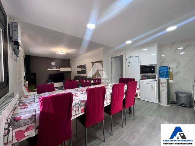 Casa en venta en Coma i la Pedra La. Encantadora casa en venta en el centro de La Coma. Casas Coma i la Pedra.