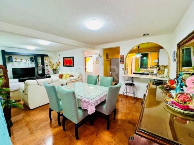 CASA EN VENTA EN COMUNEROS DE SANTA ÚRSULA, TLALPAN, CDMX