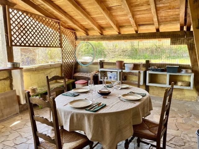 Casa en venta en Condado de Treviño. GOLERNIO, A doce minutos de Vitoria. Toda una vida para disfrutar aquí. Casas Condado de.