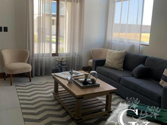CASA EN VENTA en Condado del Valle