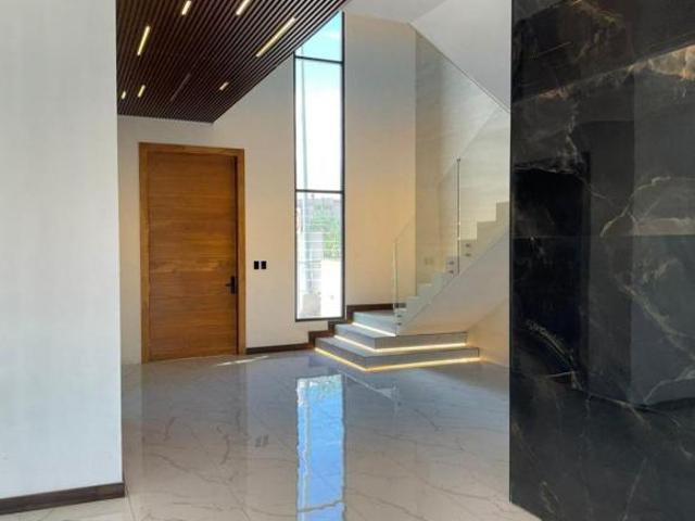 CASA EN VENTA EN CONDESA REJON ll