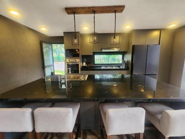 Casa en Venta en Condominio 4