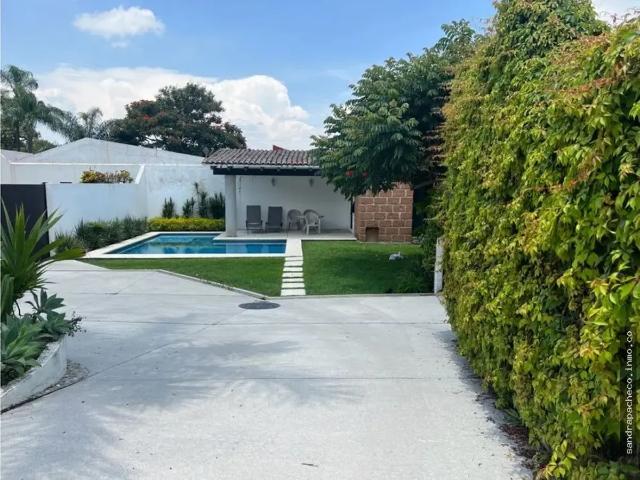 Casa en venta en condominio