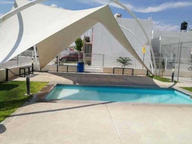 CASA EN VENTA EN CONDOMINIO