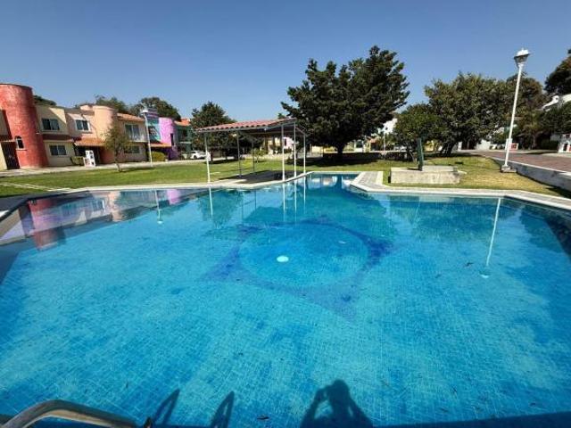 Casa en venta en condominio con amenidades en Yautepec Morelos