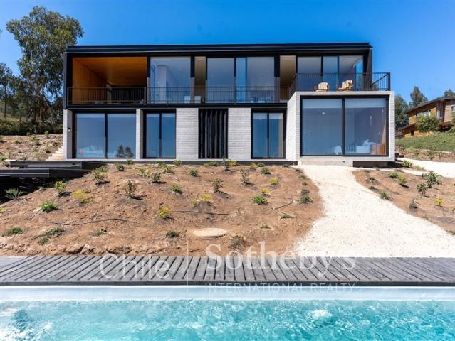 Casa en Venta en Condominio Campo Viejo