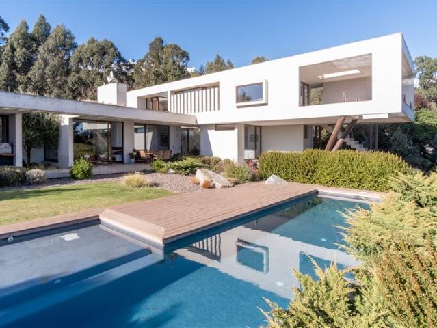 Casa en Venta en Condominio Cantagua