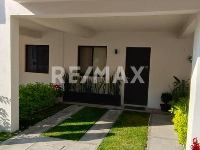 CASA EN VENTA EN CONDOMINIO CIUDAD DEL SOL