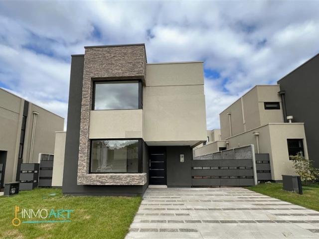 Casa en Venta en Condominio Belo Horizonte