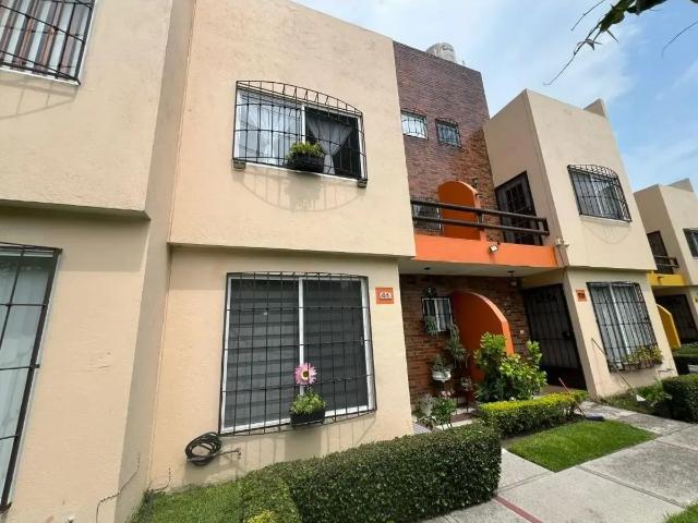 Casa en venta en condominio en Emiliano Zapata