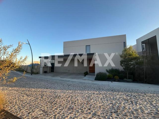 CASA EN VENTA EN CONDOMINIO EL CAMPANARIO NORTE