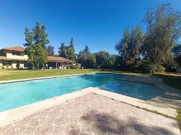 Casa en Venta en Condominio Los Castaños