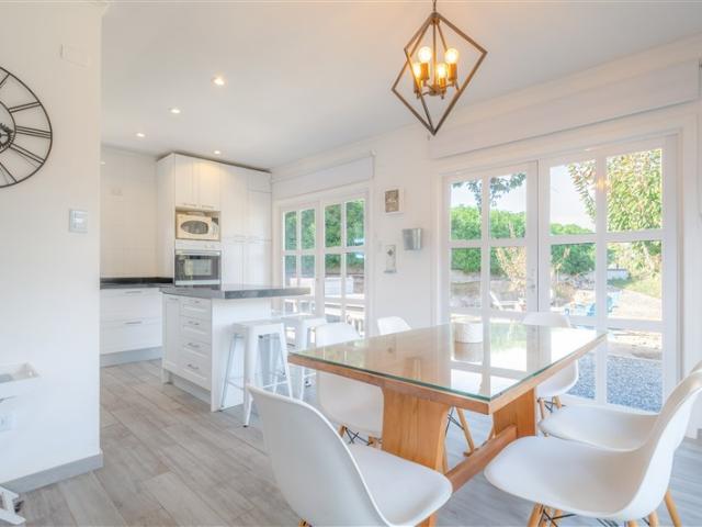 Casa en Venta en Condominio La Divisa