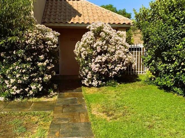 Casa en Venta en Condominio Santa Elena