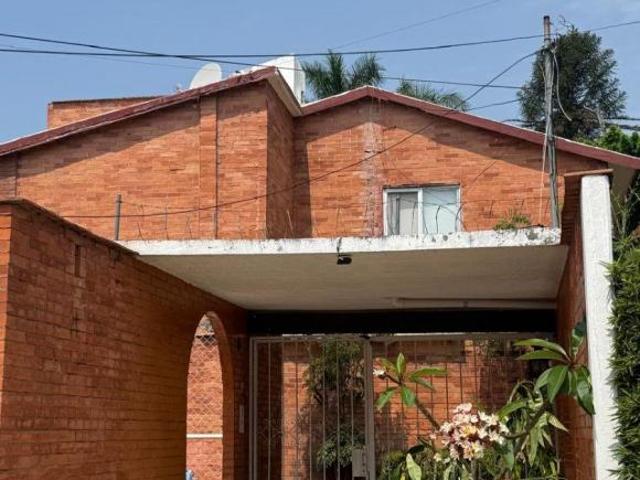 VENTA CASA EN DELICIAS ESTRICTA VIGILANCA