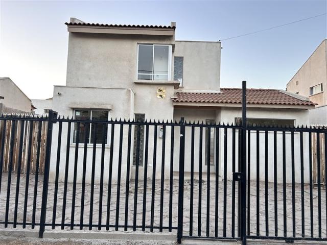 Casa en Venta en Condominio Parque Las Pircas