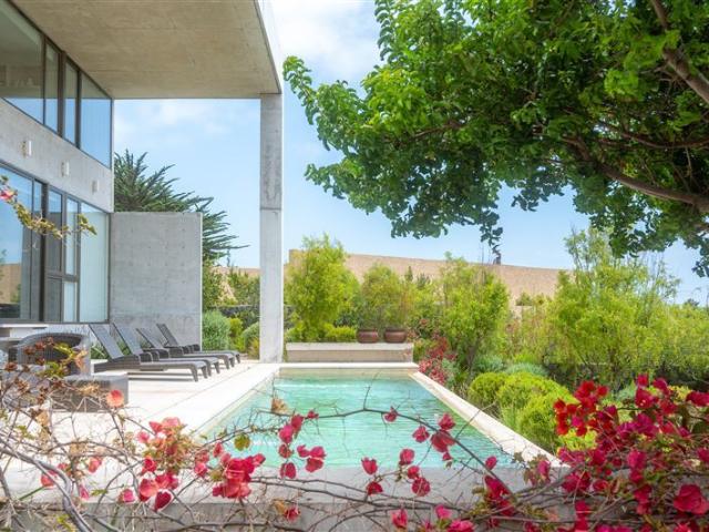 Casa en Venta en Condominio Punta Pite