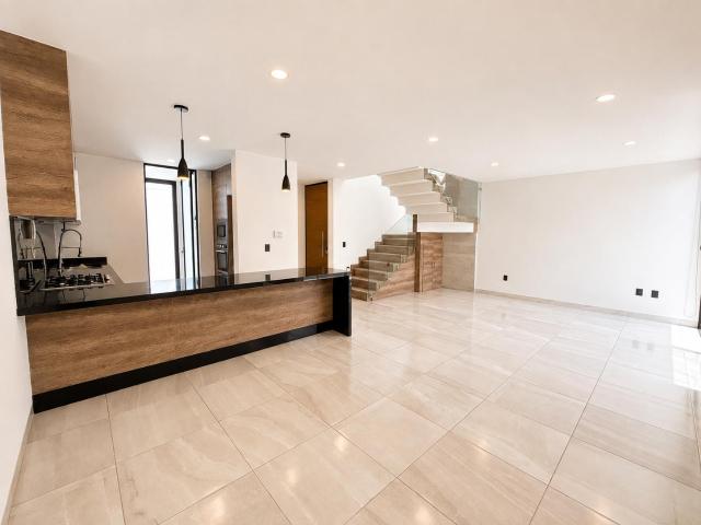 CASA EN VENTA EN CONDOMINIO TRENTO AL NORTE DE LA CIUDAD MA