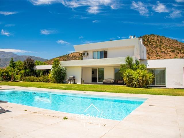 Casa en Venta en Condominio Valle del Principal